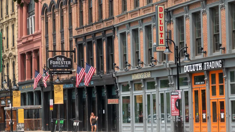 Walking in Louisville With Russell Smith